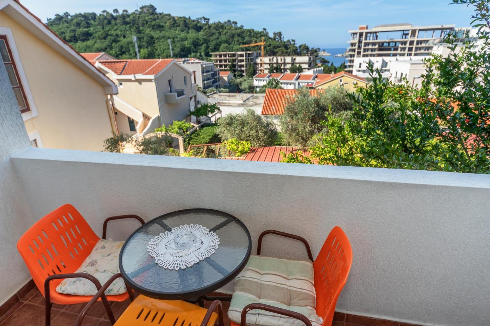 Apartments Pod Lozom With Seaview Petrovac Chambre photo