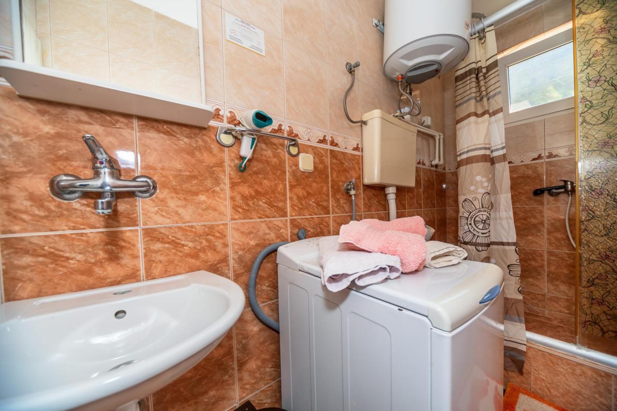 Apartments Pod Lozom With Seaview Petrovac Chambre photo
